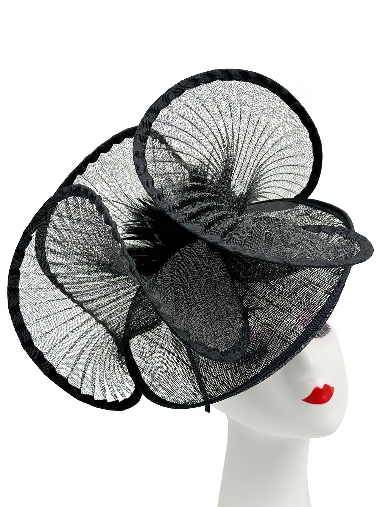 Versatile Fascinator Accessory for All Occasions - Stylish & Easy to Wear Hat for Weddings Parties & Casual Gatherings