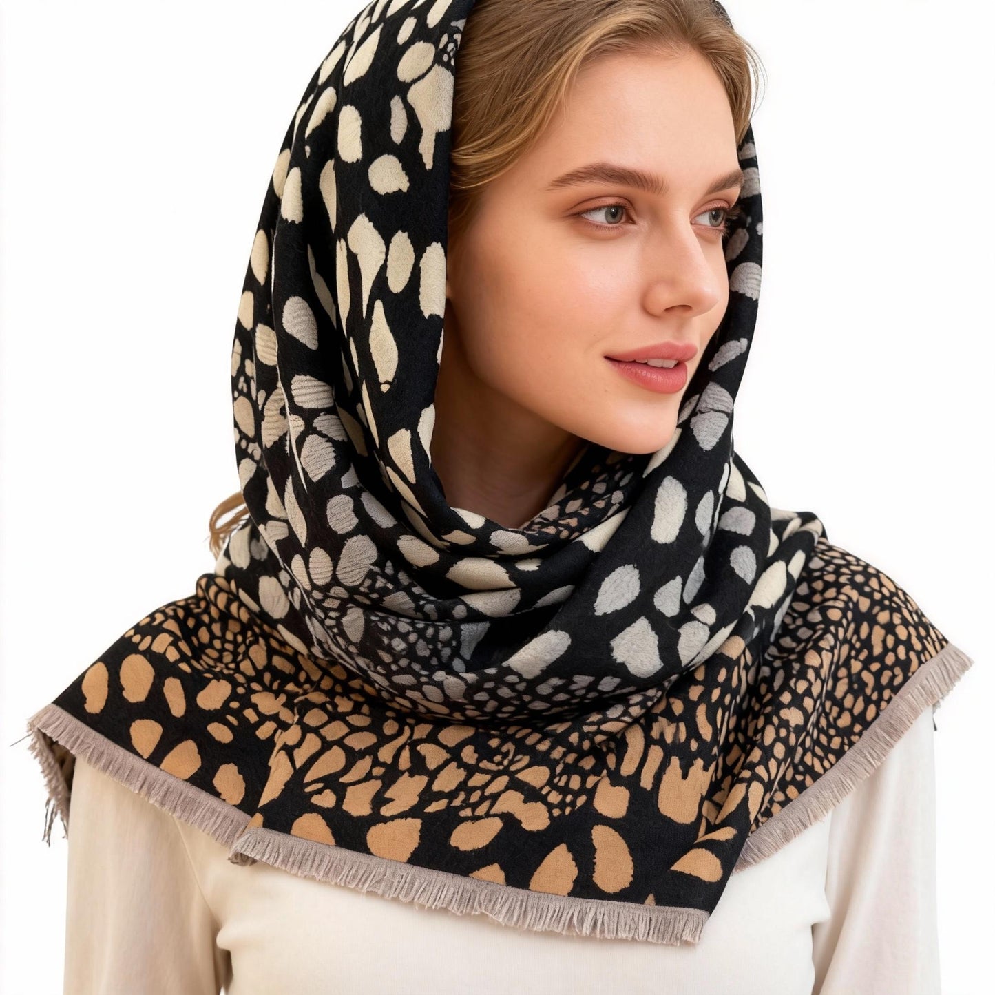 Women's Autumn Winter Warm Imitation Cold Shawl Versatile Thick Scarf for Women Stylish Leopard Print Design