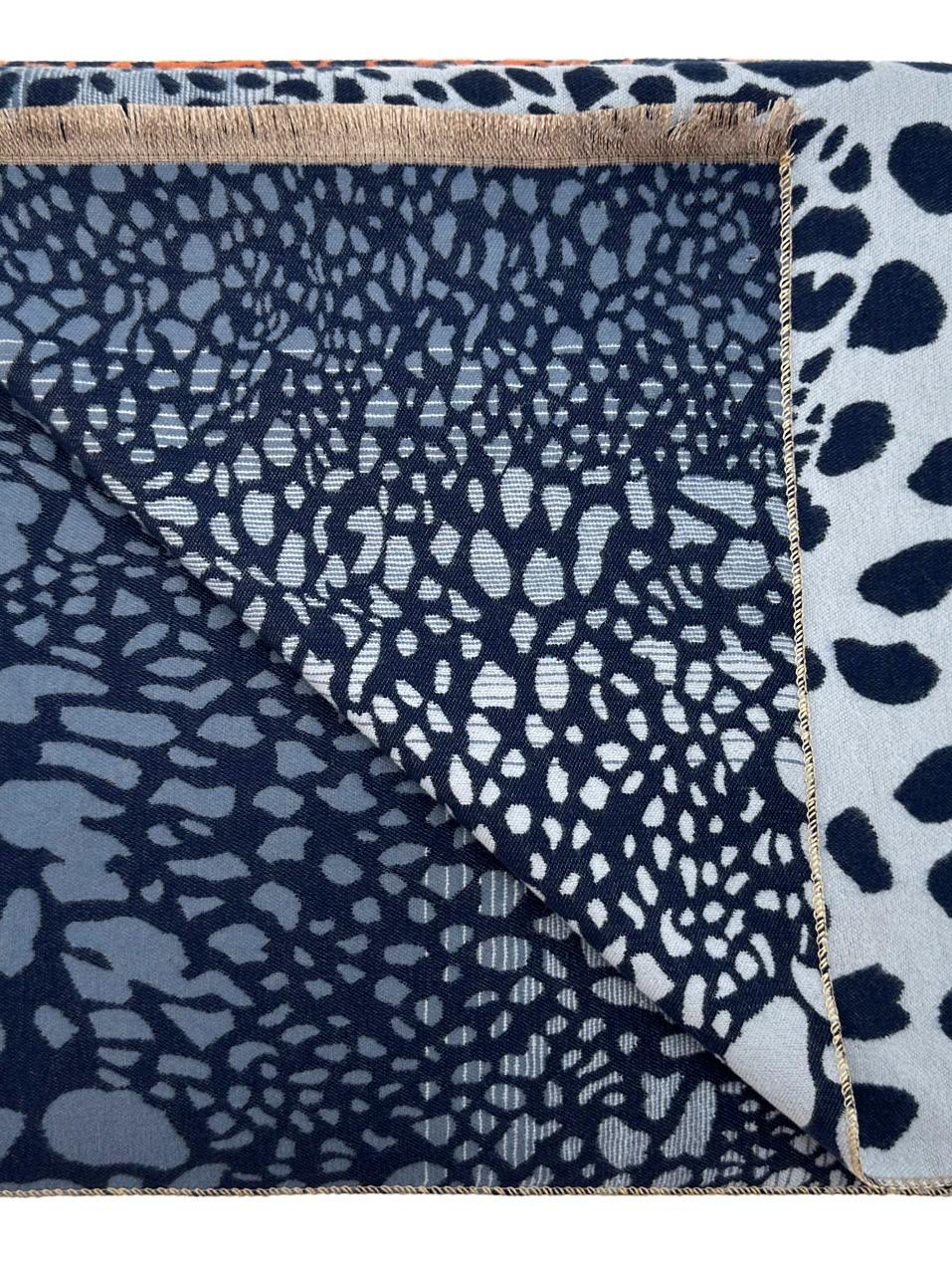 Women's Autumn Winter Warm Imitation Cold Shawl Versatile Thick Scarf for Women Stylish Leopard Print Design