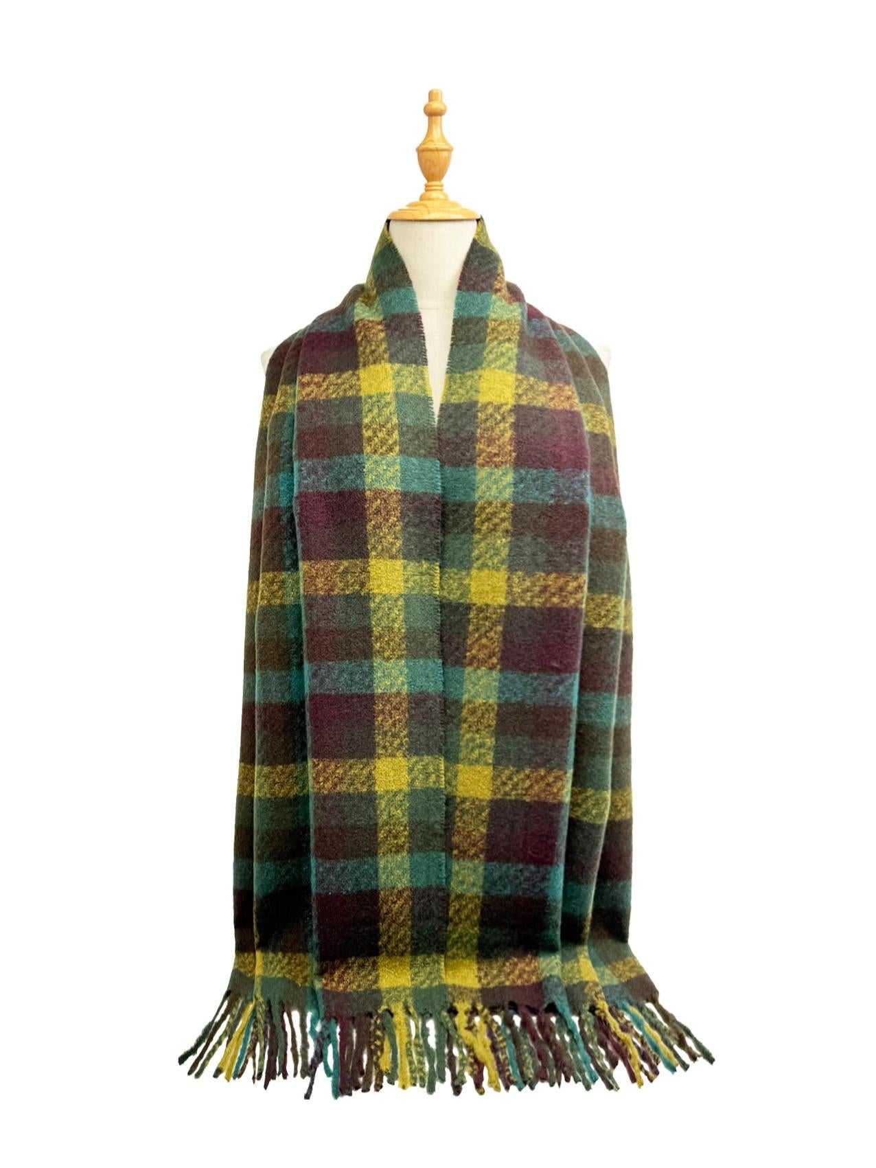 New Coming Winter Fashion Plaid Scarf with Fringe for Cozy Style All Seasons Wear