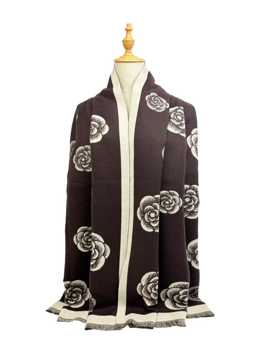 New Coming Winter Fashion Scarf with Elegant Rose Print for Women's Cozy Style in Rich Brown and Cream