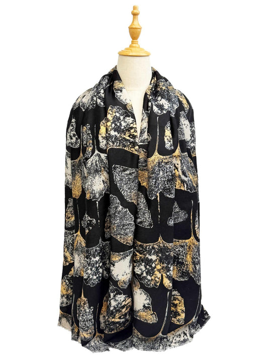 New Coming Winter Fashion Scarf in Black Gold Abstract Print for Stylish Outfits - Elegant and Versatile Accessory