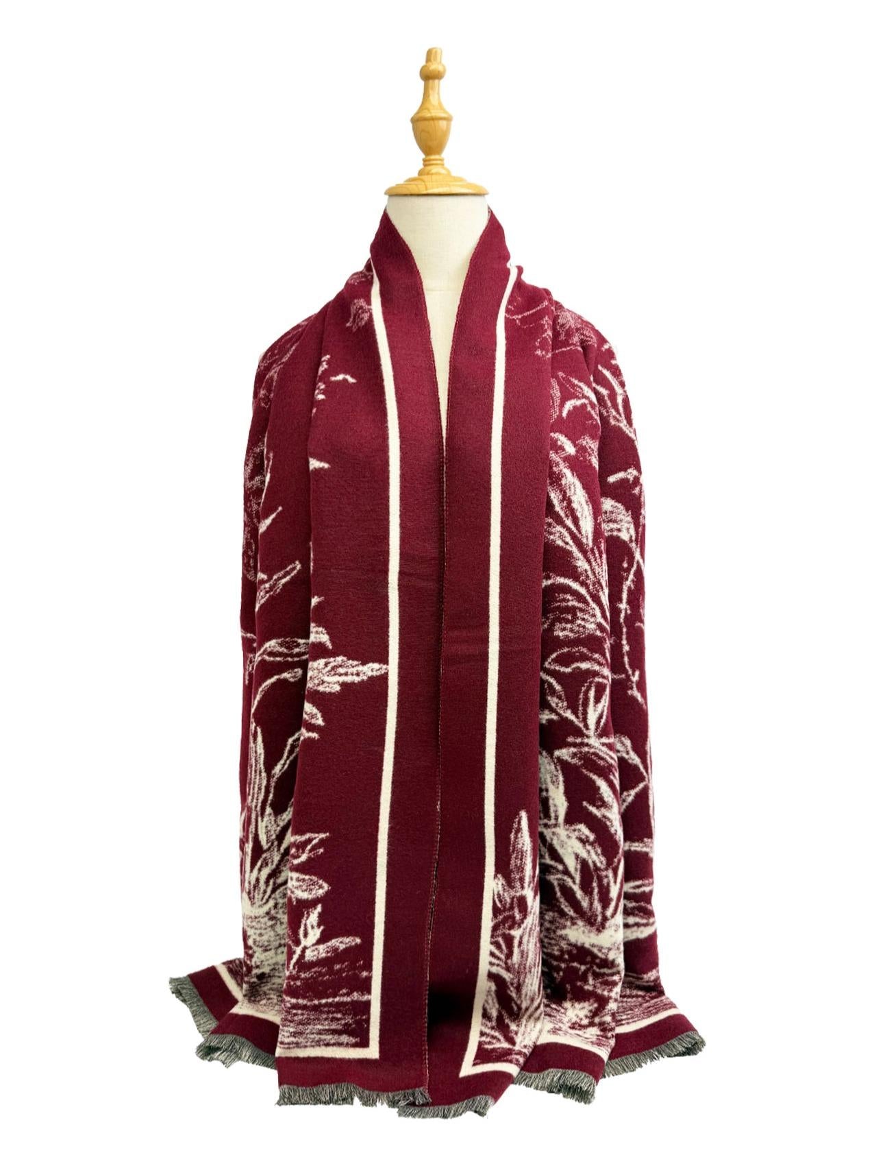 New Coming Winter Fashion Scarf Black with White Floral Print and Tassel Detail for Stylish Warmth