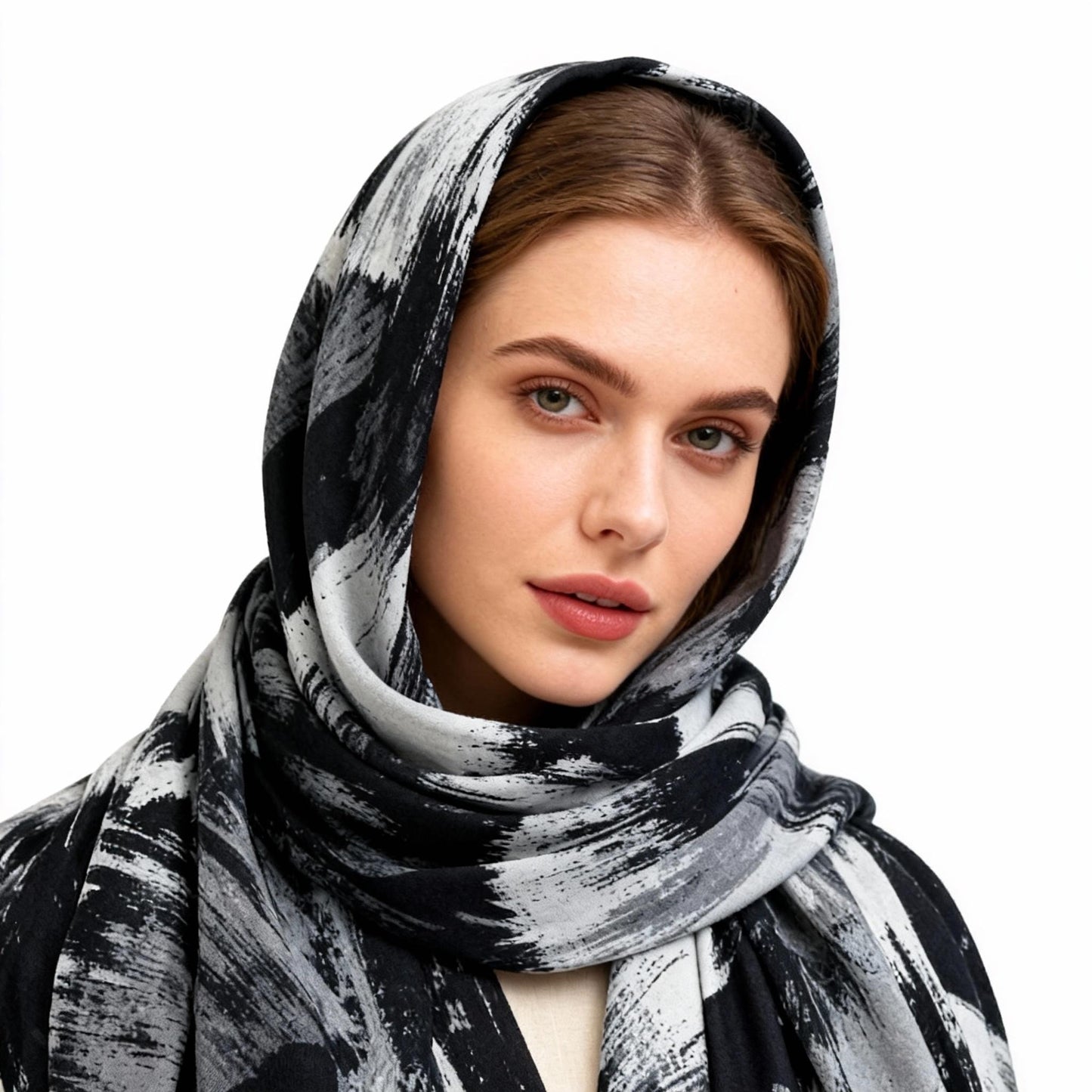 New Coming Winter Fashion Scarf Stylish Black & White Abstract Print Shawl for Women Elegant and Versatile Accessory