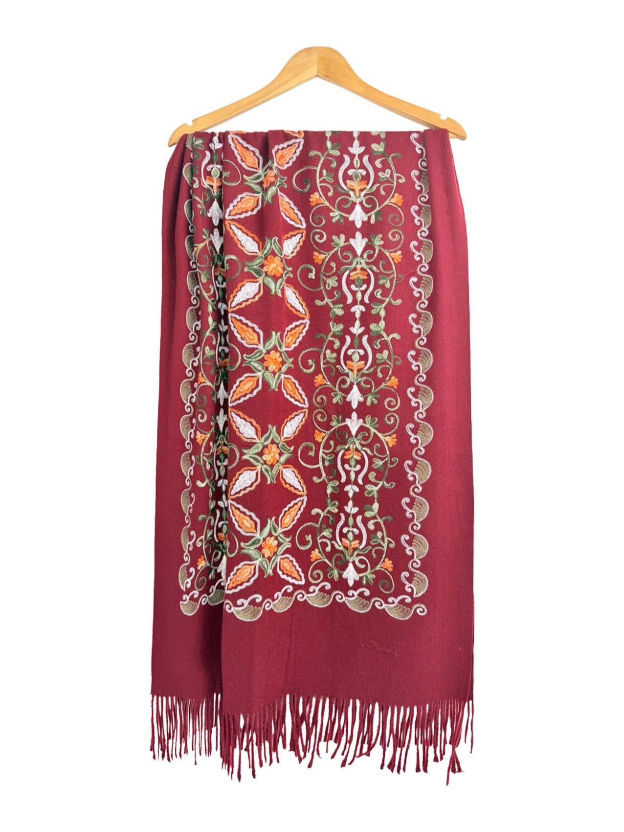 New Coming Winter Fashion Scarf - Summer Season Floral Design with Tassels for Stylish Outfits
