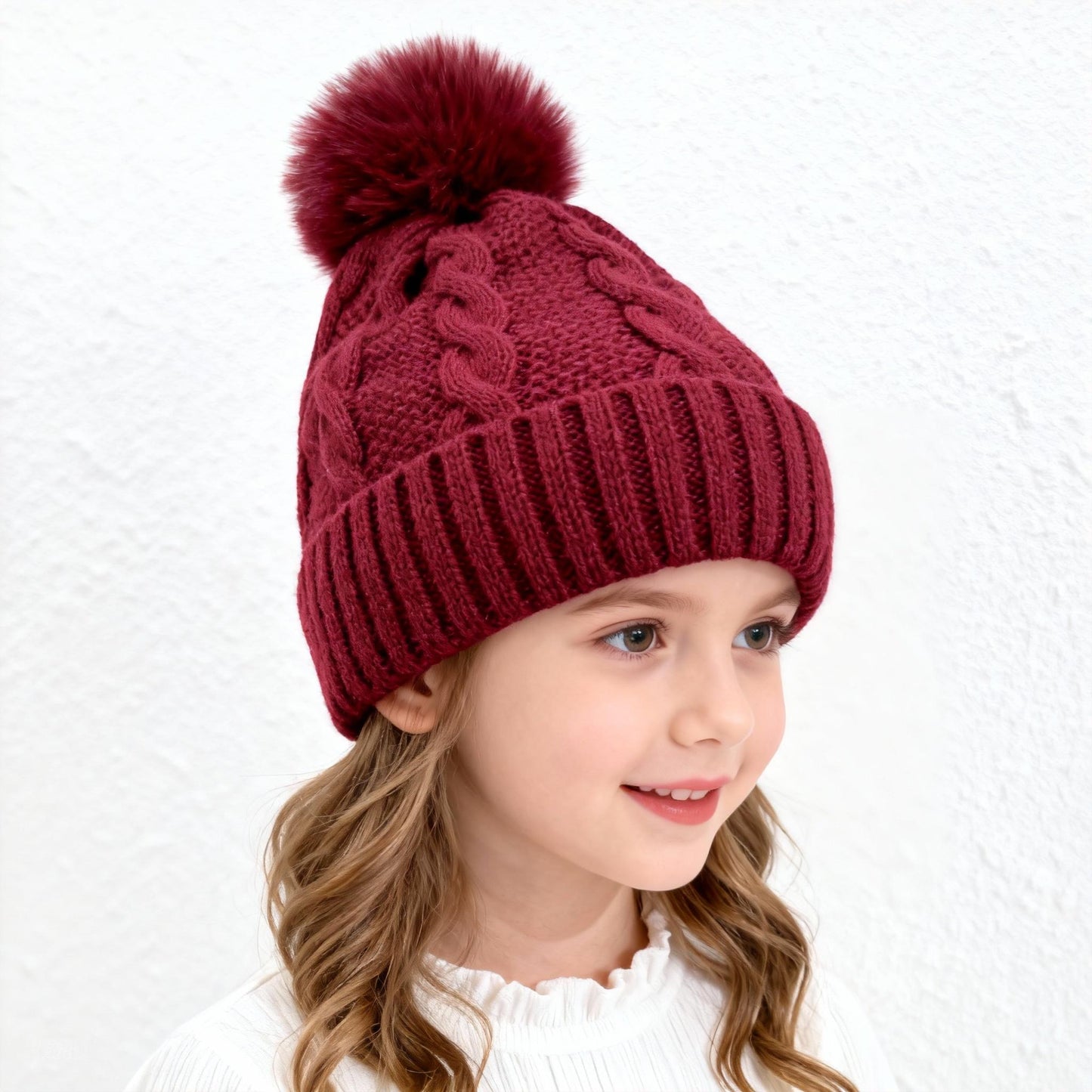 Winter Hat Fashion Cable Knit with Faux Fur Pom Pom for Women's Cozy Style - Stylish & Versatile Cable Knit Design for Warmth and Fashion