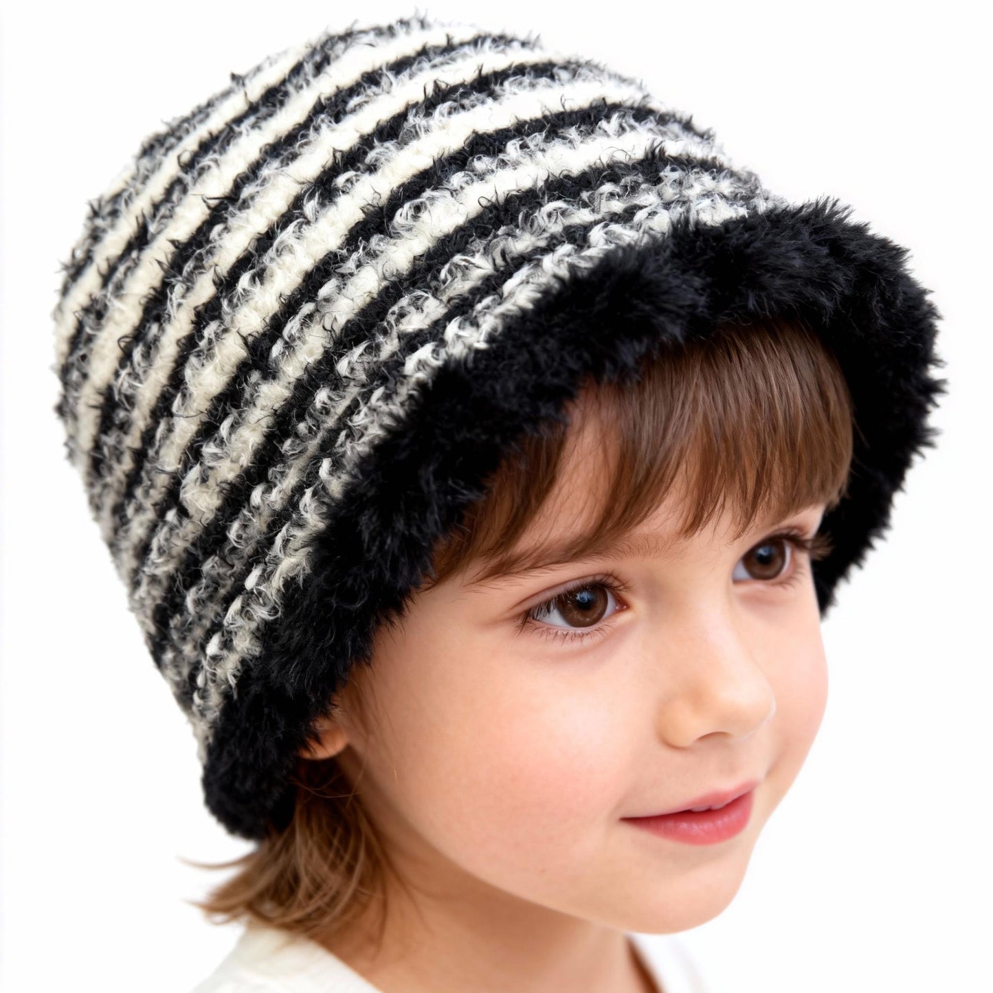 2025 new plaid fisherman hat women's plush bucket hat big head basin hat looks small in autumn and winter shopping trend