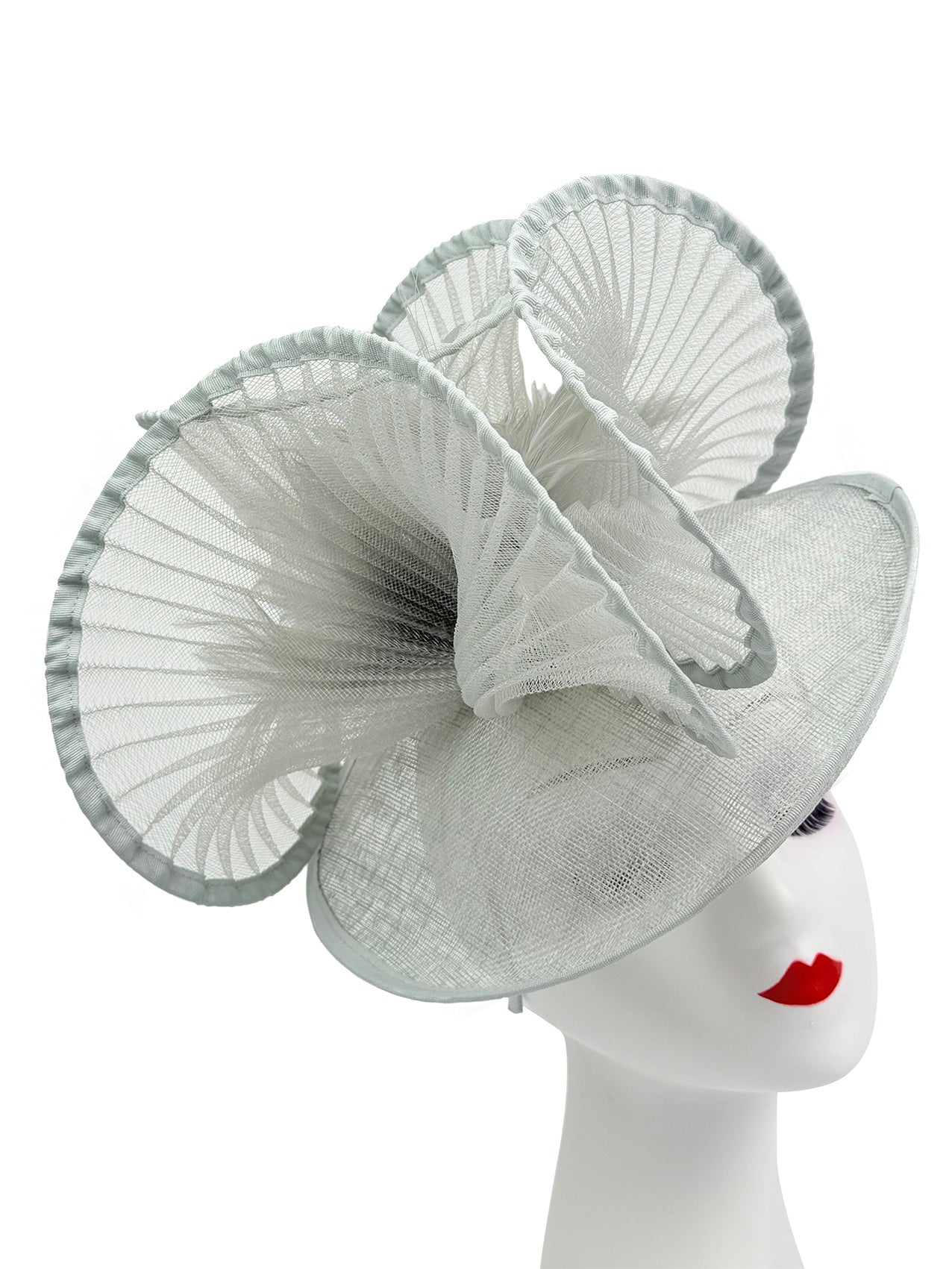 Versatile Fascinator Accessory for All Occasions - Stylish & Easy to Wear Hat for Weddings Parties & Casual Gatherings