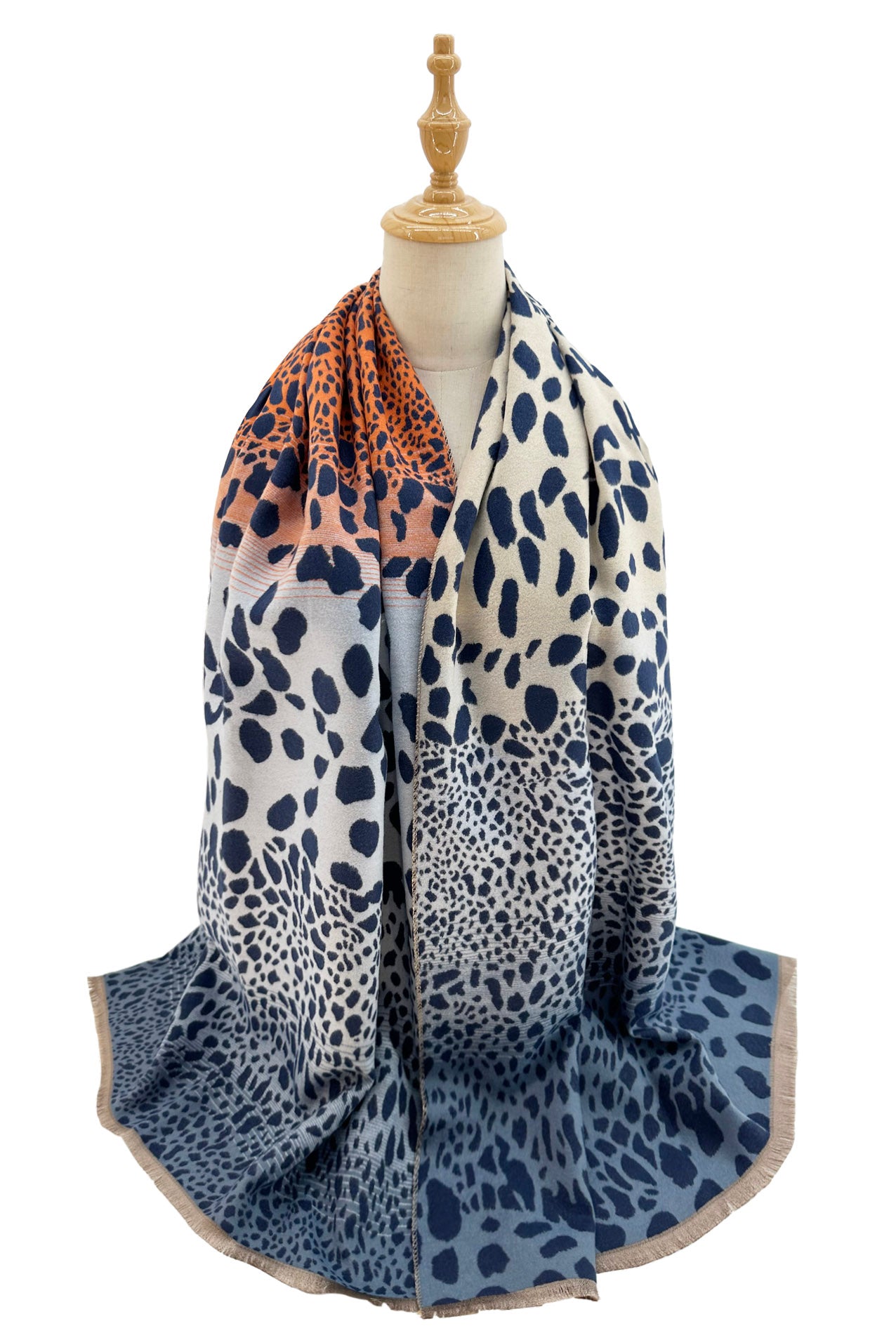 Women's Autumn Winter Warm Imitation Cold Shawl Versatile Thick Scarf for Women Stylish Leopard Print Design