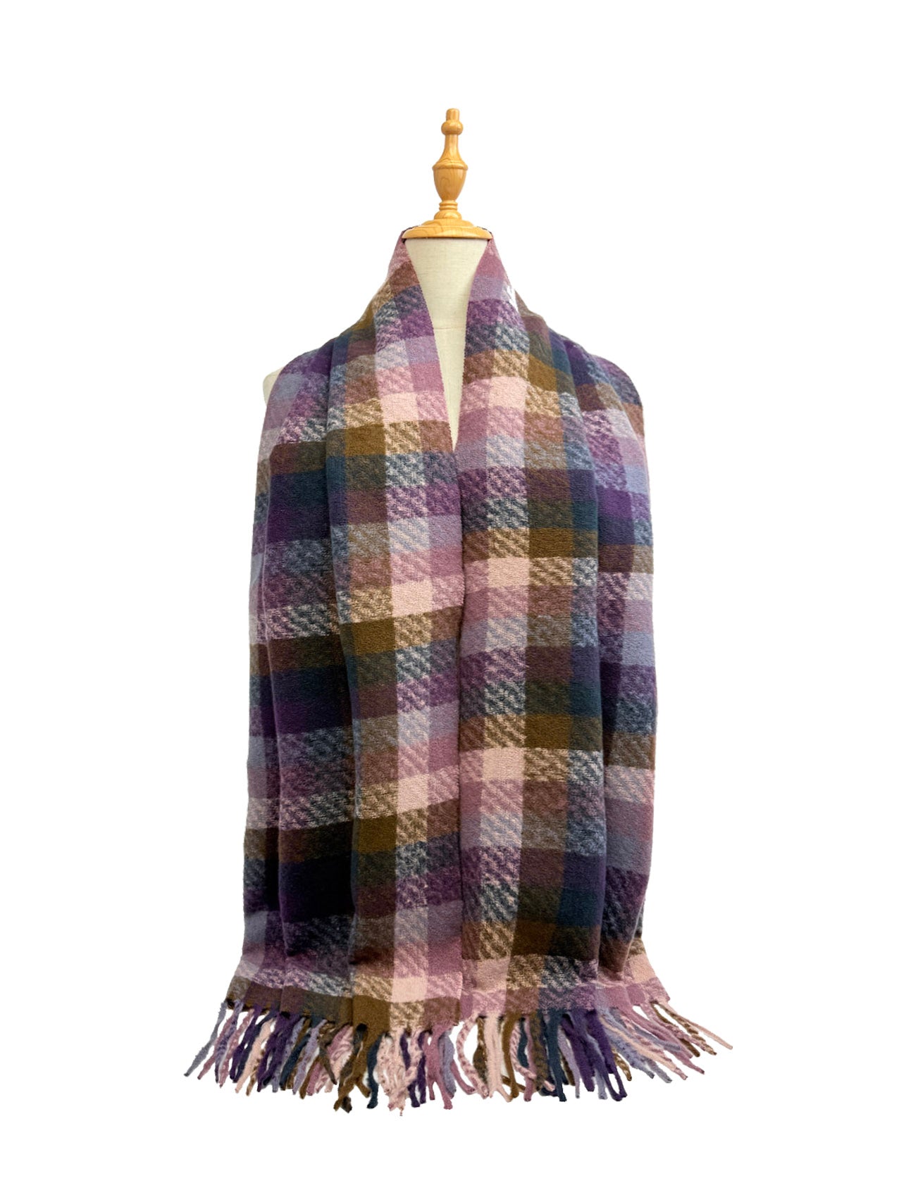 New Coming Winter Fashion Plaid Scarf with Fringe for Cozy Style All Seasons Wear